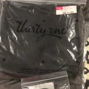 Thirty one cross body purse and accessories
